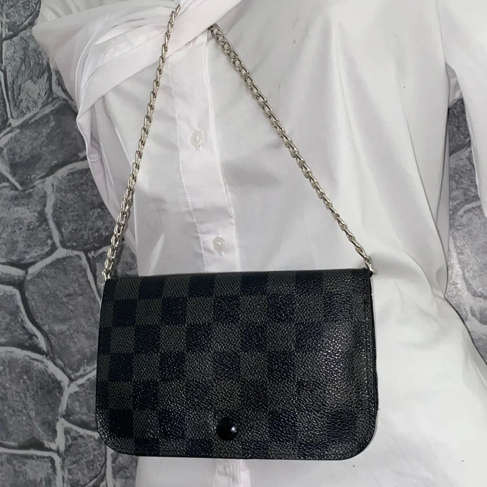 Black Checkered Chain Shoulder Bag - Women's Crossbody